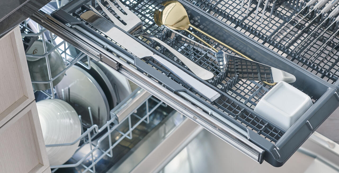 dishwasher-ball-bearings-in-rack