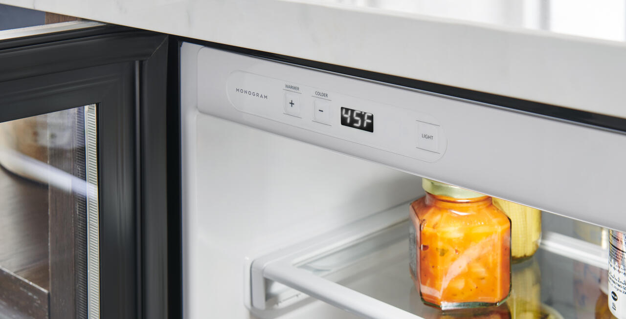 undercounter-refrigerator-temperature-control